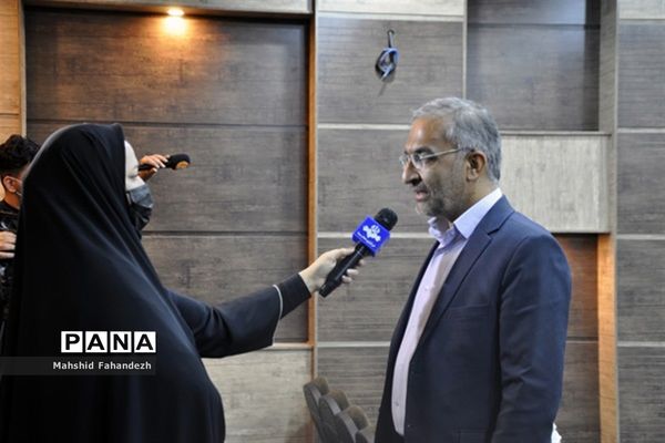 آیین معرفی طرح استانی گلستان‌خوانی در شیراز