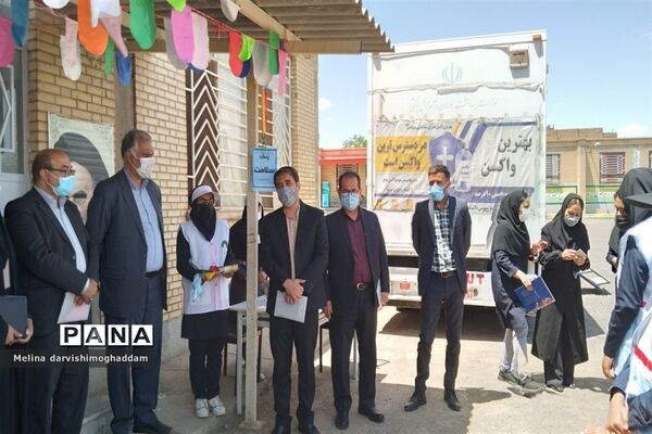 طنین زنگ‌ سلامت و تجلیل از سفیران سلامت