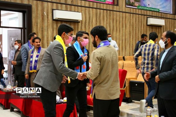 برگزاری مرحله نهایی دومین دوره مسابقات مناظره دانش‌آموزی پسران استان فارس