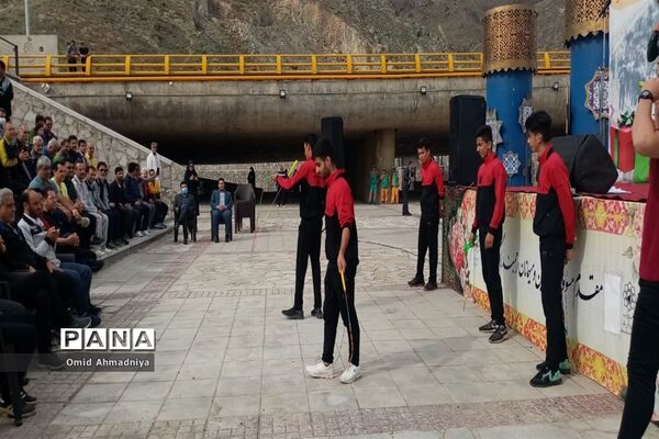همایش پیاده‌روی همکاران تربیت‌بدنی نواحی هفت‌گانه مشهد و تبادکان
