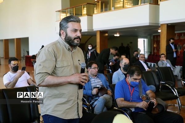 رونمایی از آلبوم «گاه فراموشی»