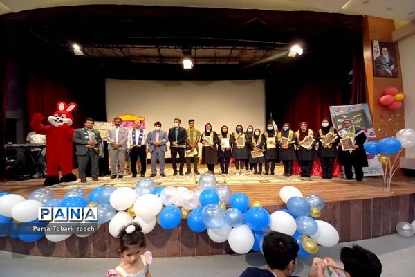 جشن سالروز تاسیس سازمان دانش‌آموزی در بوشهر