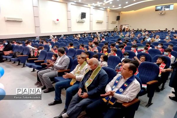 جشن سالروز تاسیس سازمان دانش‌آموزی در بوشهر