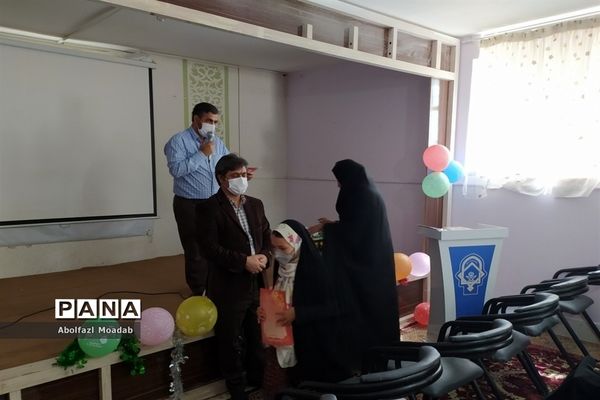 اختتامیه دوره روخوانی دختران درالقرآن مرحوم حیدری، خلیل‌آباد