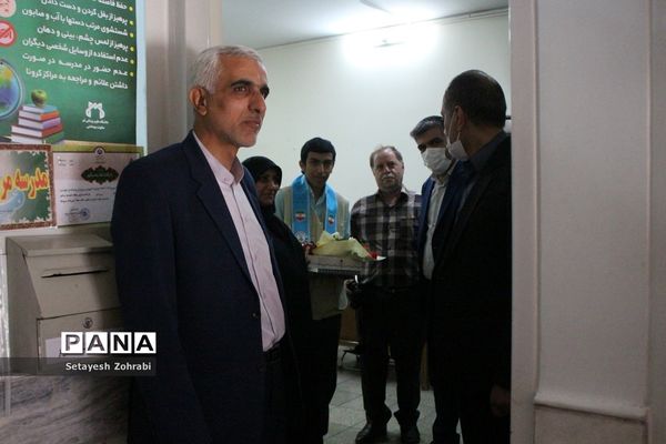 تجلیل از مربیان پیشتاز ناحیه 3 قم