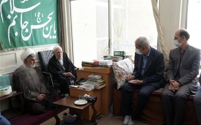 دیدار وزیر آموزش و پرورش با حضرت آیت‌الله ناصری