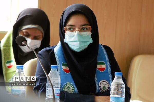 نشست صمیمی قائم مقام سازمان دانش‌آموزی با تشکل‌های دانش‌آموزی هرمزگان