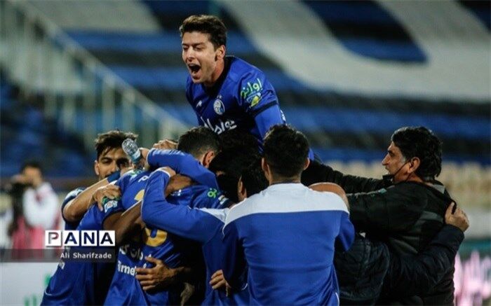 علی موسوی: رقبا نوسان داشتند، استقلال قهرمان شد