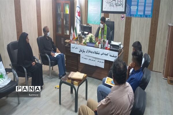 نشست فصل بهار کمیته فنی سازمان دانش‌آموزی شهرستان شادگان