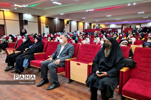 جشن سالروز تاسیس سازمان دانش‌آموزی در منطقه ۱۳ تهران
