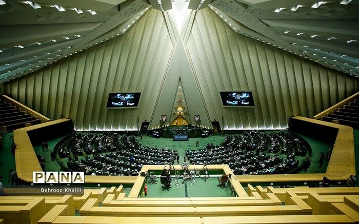 طرح اشیای باستانی هنوز به هیچ کمیسیونی ارجاع نشده است