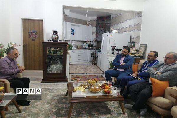 تقدیر از مربیان پیشتاز نمونه استان قم