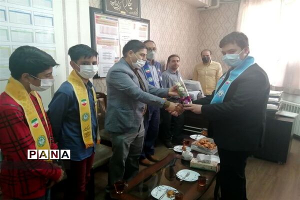 تقدیر از مربیان پیشتاز نمونه استان قم