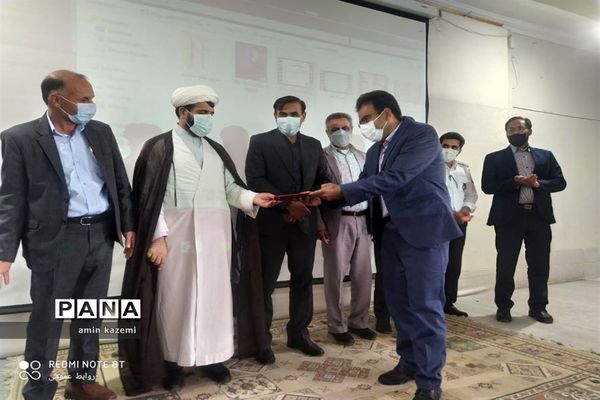 آیین اختتامیه جشنواره سفیران سلامت و نوجوان سالم  داراب