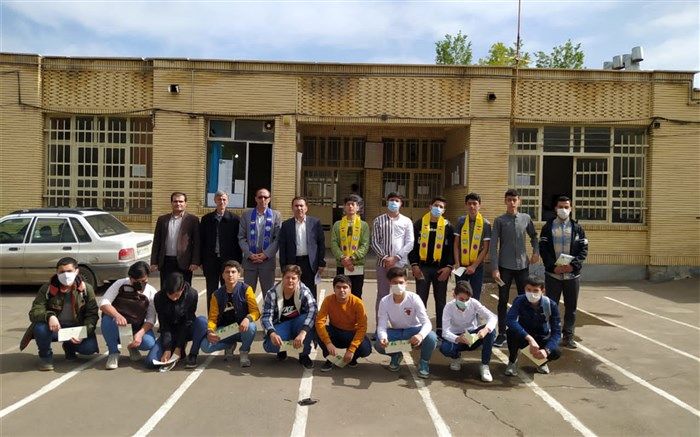 تجلیل از گروه سرود پیشتاز ناحیه  ۲ اردبیل