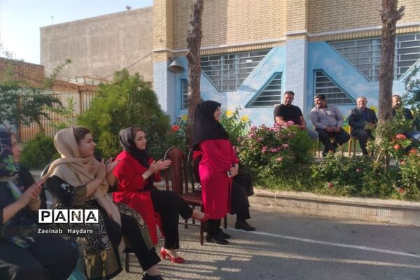 جشن الفبا مدرسه در شانزده آذر دختران ملارد
