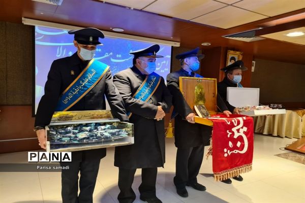 آیین تجلیل از معلمان نمونه استانی و منطقه‌ای در منطقه ۱۳ شهر تهران