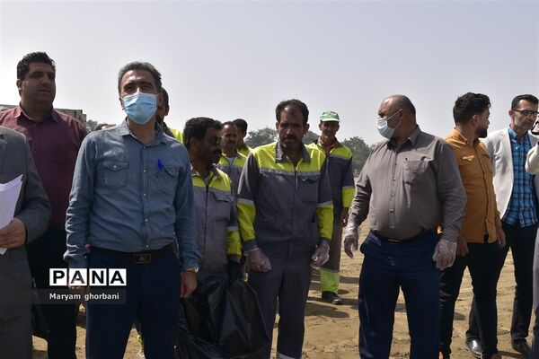 ساحل بهنمیر به‌مناسبت هفته سلامت پاک شد