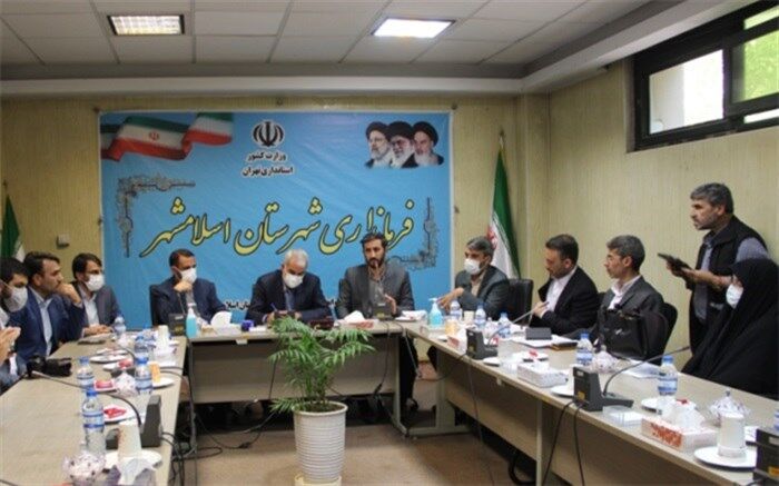 قول مساعد وزیرآموزش و پرورش جهت حل مشکلات واحدهای آموزشی شهرستان اسلامشهر