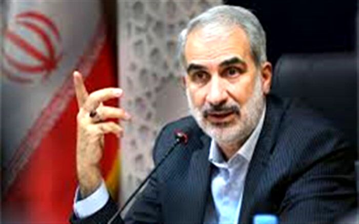 نقش تشکل‌های دانش‌آموزی در پیروزی انقلاب بی‌بدیل بود