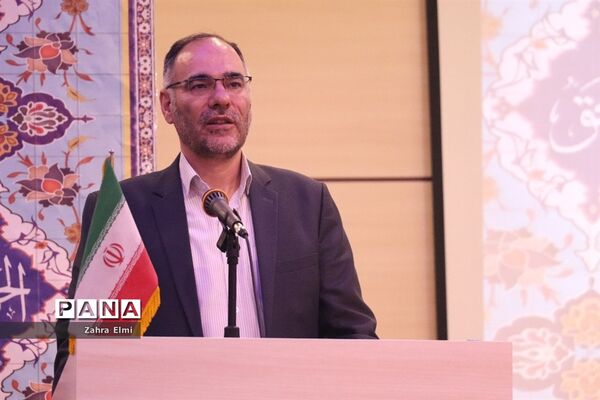 مراسم تکریم و معارفه رئیس سازمان بسیج دانش‌آموزی سپاه عاشورا استان آذربایجان شرقی