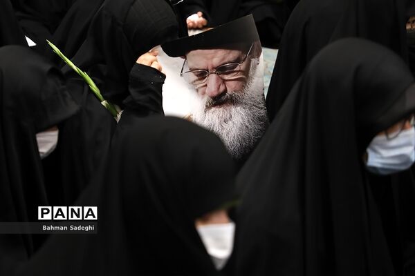 مراسم تشییع پیکر مرحوم  آیت الله فاطمی‌نیا در دانشگاه تهران