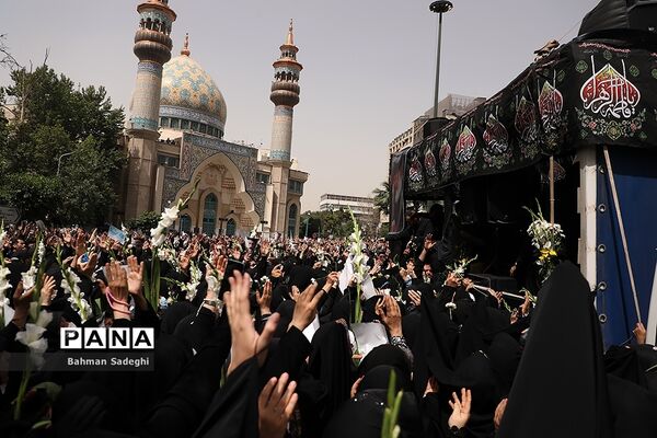 مراسم تشییع پیکر مرحوم  آیت الله فاطمی‌نیا در دانشگاه تهران
