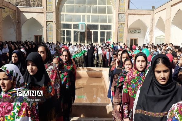 اجرای مراسم سرود سلام فرمانده در کلات