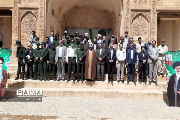 اجرای مراسم سرود سلام فرمانده در کلات