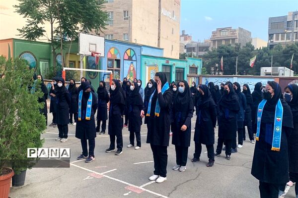 برگزاری اردوی آموزشی پیشتازان دبیرستان قلم چی ناحیه 3 کرج