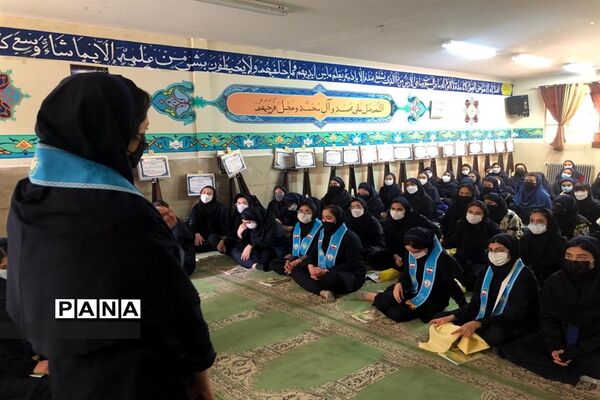 برگزاری اردوی آموزشی پیشتازان دبیرستان قلم چی ناحیه 3 کرج