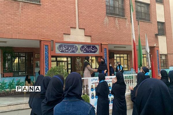 برگزاری اردوی آموزشی پیشتازان دبیرستان قلم چی ناحیه 3 کرج