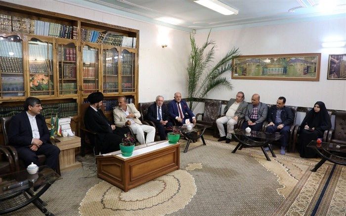 دیدار جمعی از علویان ترکیه با امام جمعه اردبیل