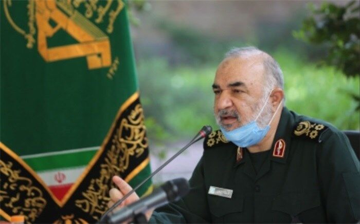 فرمانده کل سپاه با «قهرمانان خط‌شکن» دیدار می‌کند