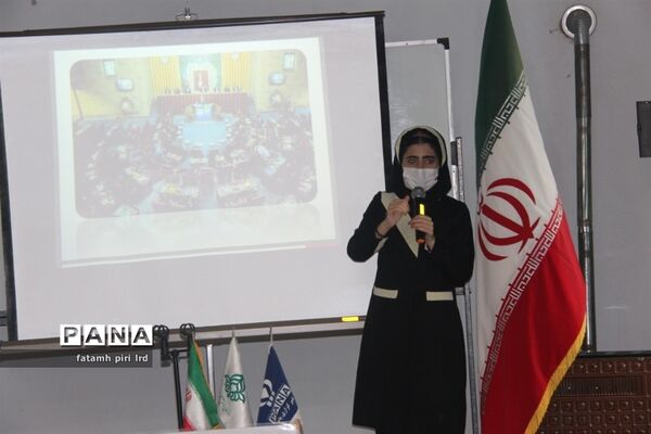 نشست نمایندگان مجلس دانش‌آموزی قزوین