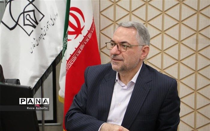 تشریح برنامه‌های نشست کشوری علمی _ پژوهشی سرگروه‌های درس علوم تجربی در شیراز