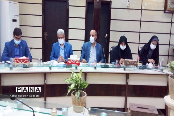 جلسه ستاد برنامه‌ریزی فعالیت‌های تابستانی دانش‌آموزان استان بوشهر