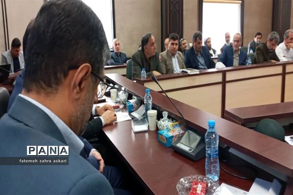 نشست شورای اداری شهرستان گلوگاه