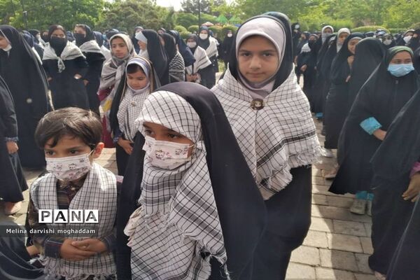 همنوایی سرود سلام فرمانده در تربت جام