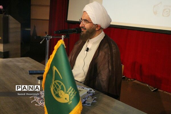 دهمین دوره جشنواره مدرسه انقلاب در قم-2