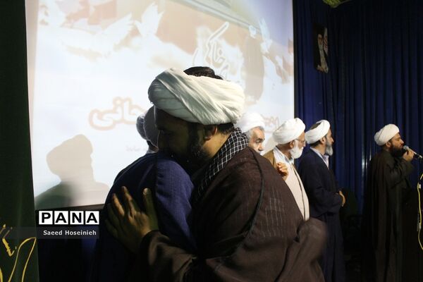 اختتامیه ستاد راویان روحانی راهیان نور در قم