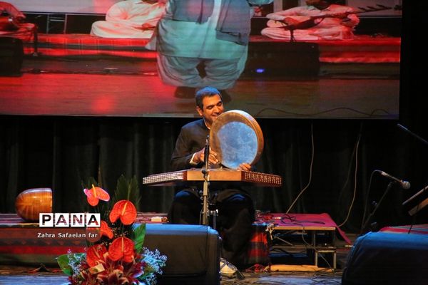 کنسرت موسیقی کردستانی در شیراز