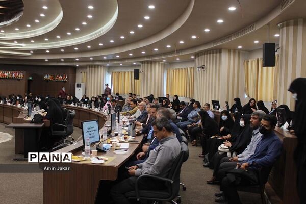 نشست مجمع فرهنگیان بسیجی استان فارس