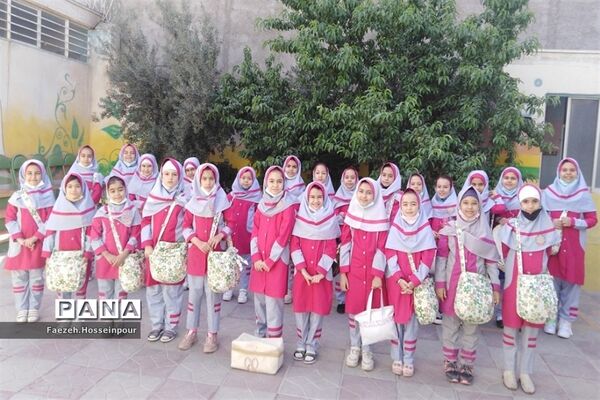اردوی معنوی و مراسم جشن تکلیف دانش‌آموزان بهارستان‌دو
