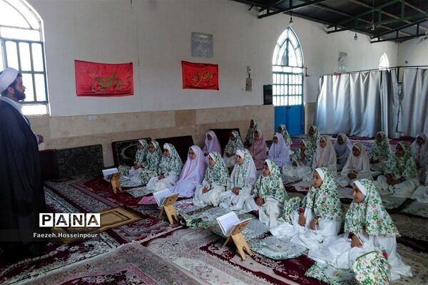 اردوی معنوی و مراسم جشن تکلیف دانش‌آموزان بهارستان‌دو