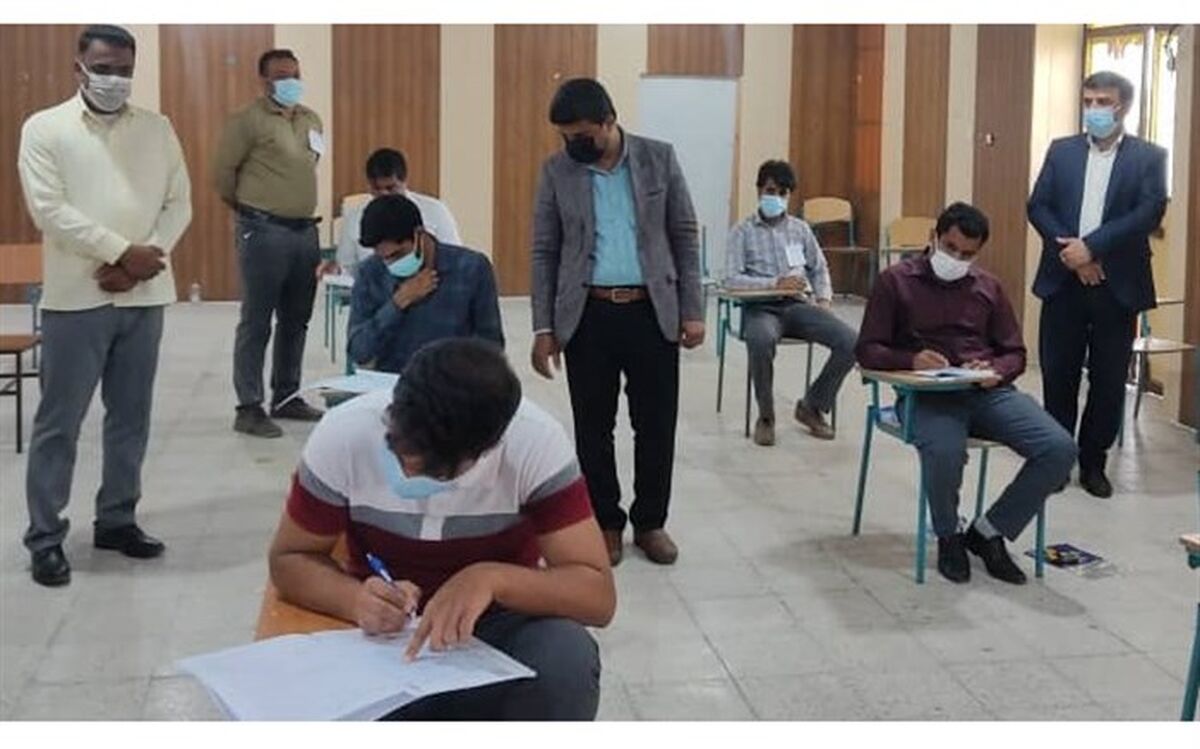 رقابت بیش از ۱۴۰۰ داوطلب زن و مرد در آزمون کارشناسی ارشد