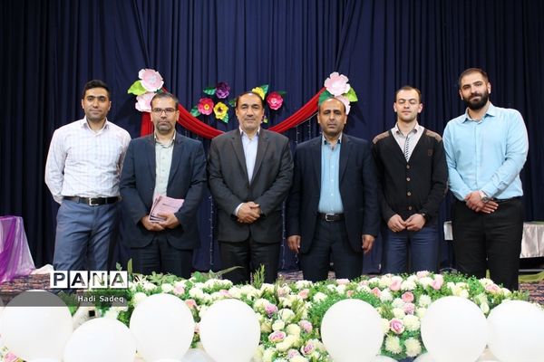 اختتامیه طرح‌ها و برنامه‌های حوزه معاونت آموزش ابتدایی آموزش و پرورش مراغه