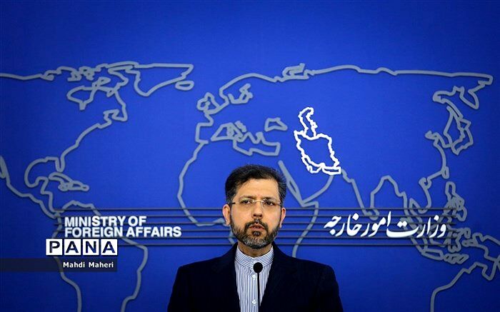 انقلاب اسلامی مردم‌سالاری دینی را به دنیا معرفی کرد