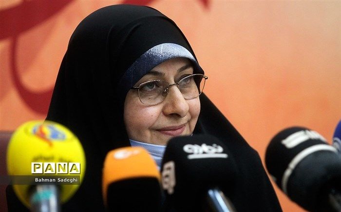 خزعلی: دولت برنامه‌ای منسجم برای حمایت از زنان ناشر و نویسنده دارد