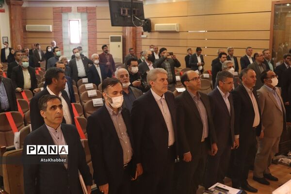 بازدید رئیس کل بانک مرکزی از صنعت استان آذربایجان آذربایجان شرقی